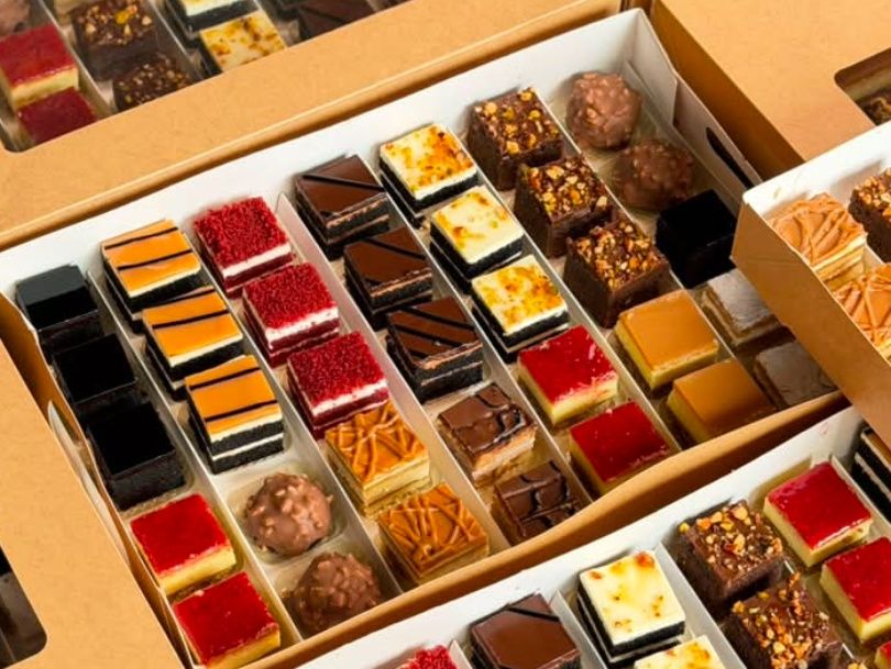 Soiree Cake Box