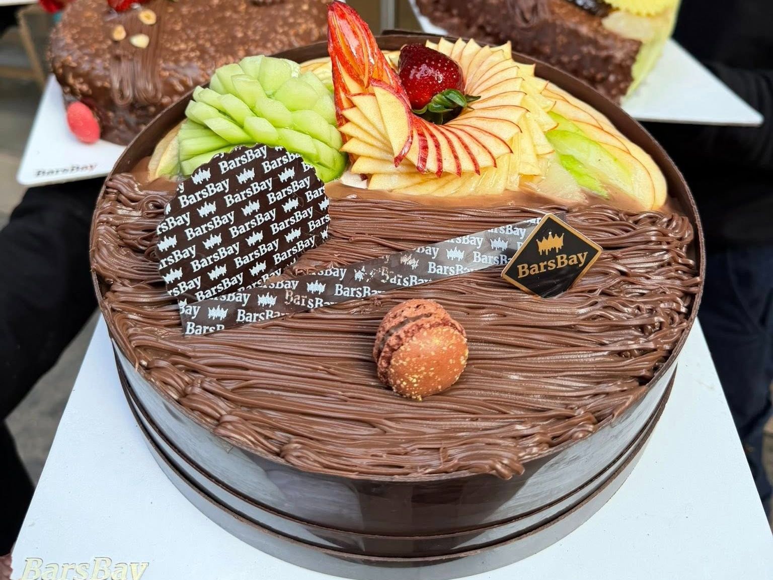 Half and Half Cake (Fruit-Nutella)