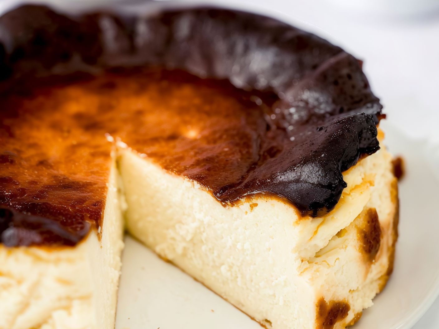 San Sebastian Cheese Cake