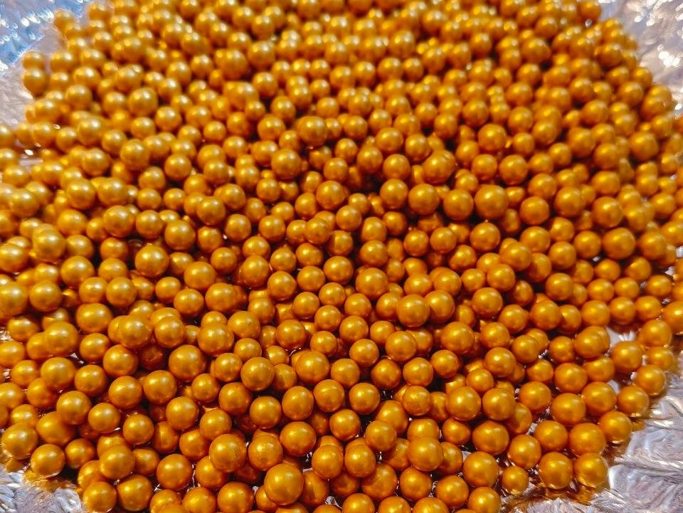 Gold Pearl Sprinkles Balls – Large -210g