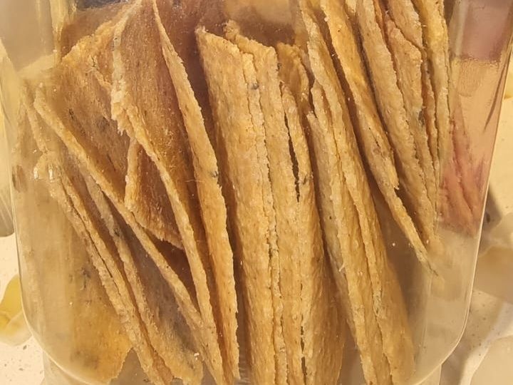 Garlic and Thyme Crackers
