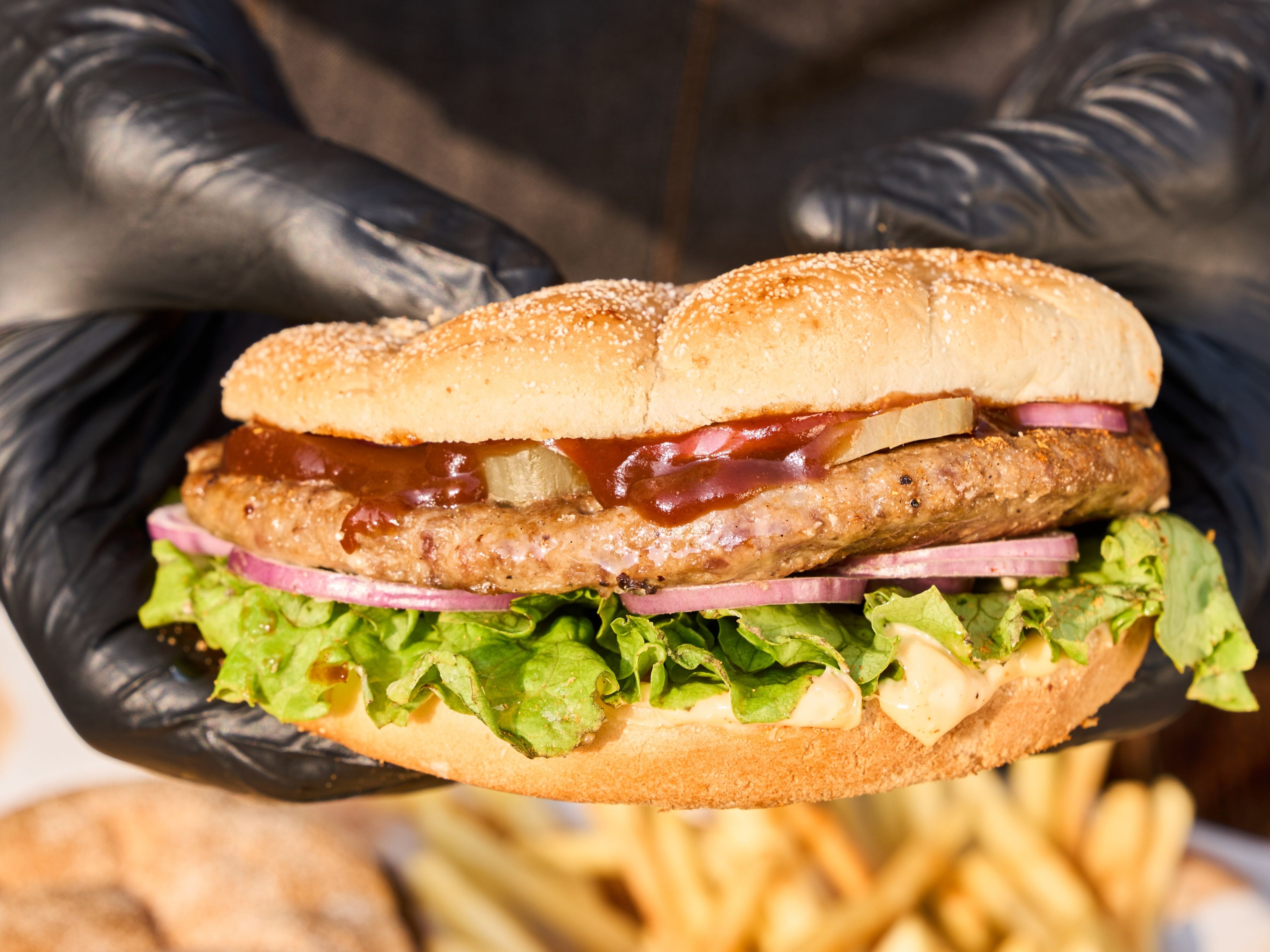 Beef Burger Sandwich 150 Gram With French Fries And Big Cola
