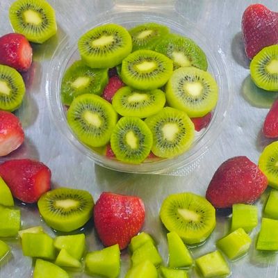 Mixed fruit pieces box with nuts