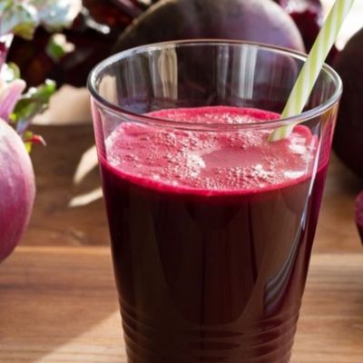 Beetroot and strawberry in a cup