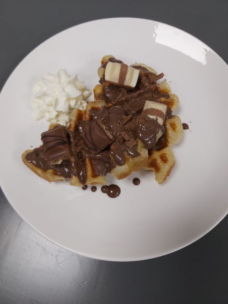 Kinder Bueno Croffles