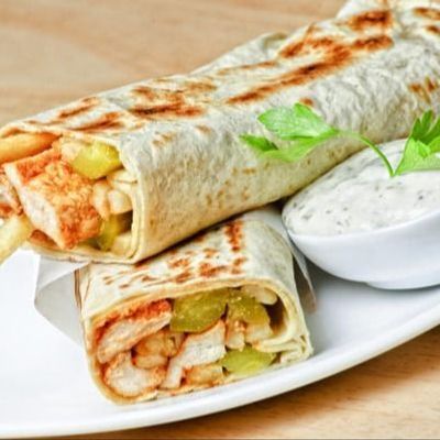 Shish tawook sandwich