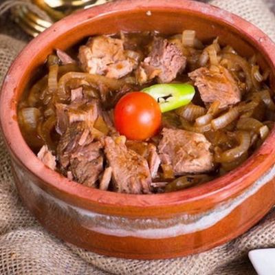 Meat with Onion Casserole