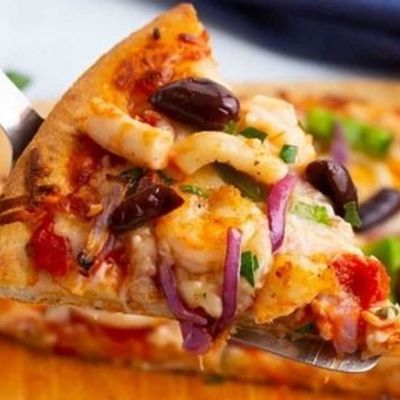 Seafood Pizza