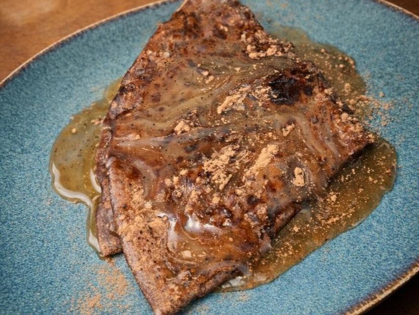 Honey & cinnamon oat crepe