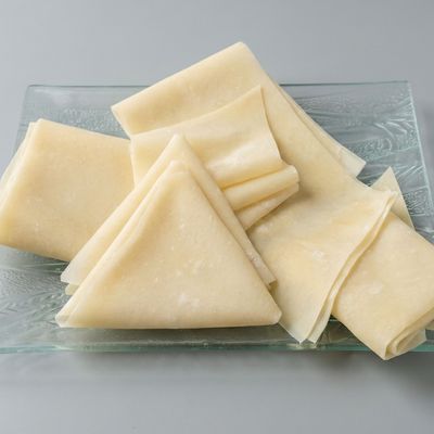 Raw Sambousek Roll