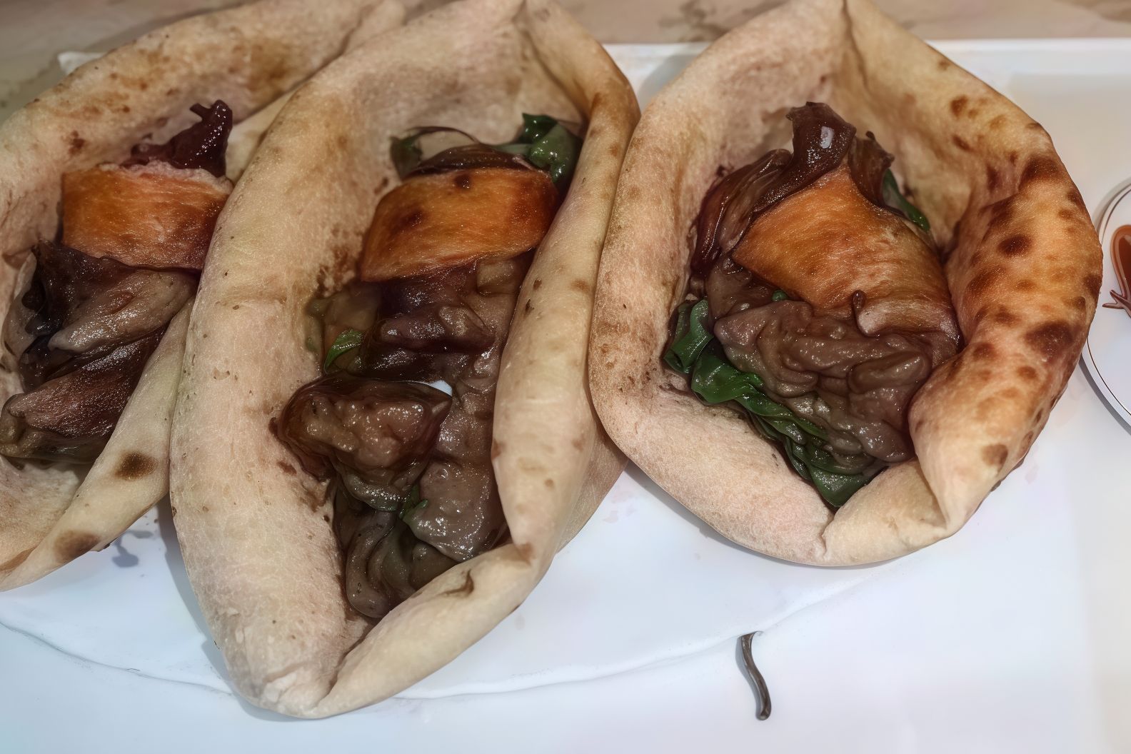 Small Heart And Kidneys Sandwich