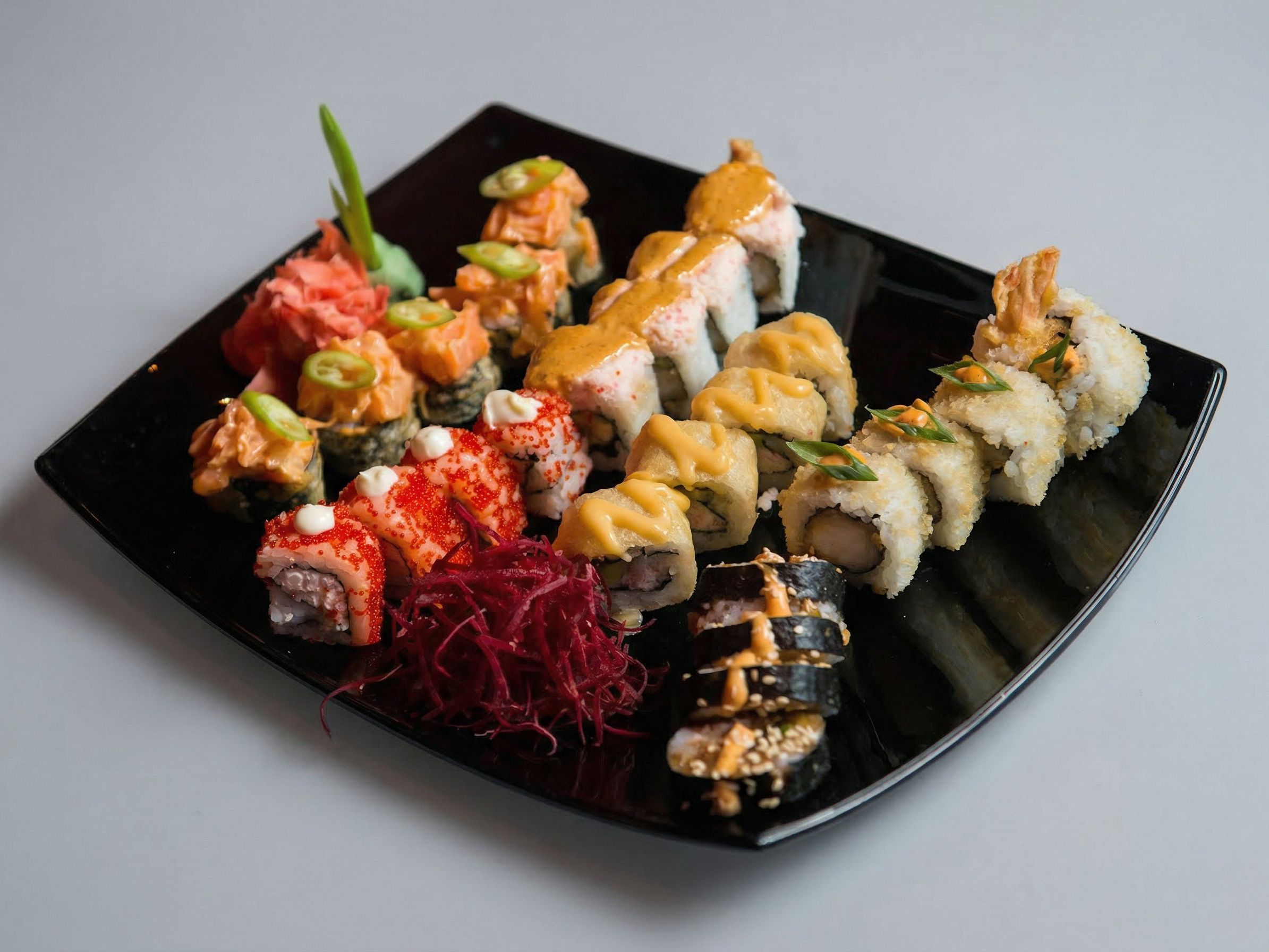 Assortment of Maki 25 Pieces Platter