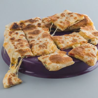 Large pastrami pie