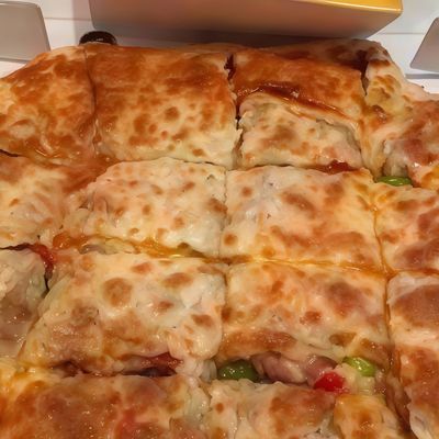 Medium sausage pie