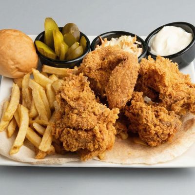 Spicy Chicken Broasted 5 Pcs