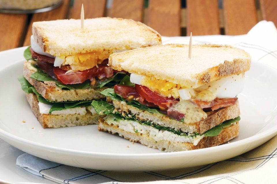 Egg Club Sandwich
