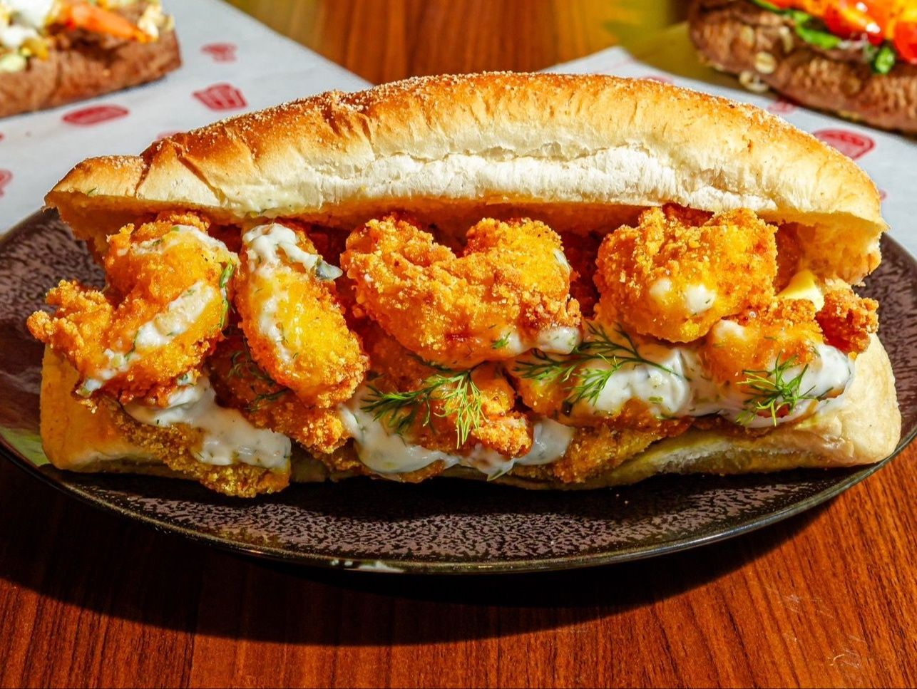 Fried shrimp sandwich