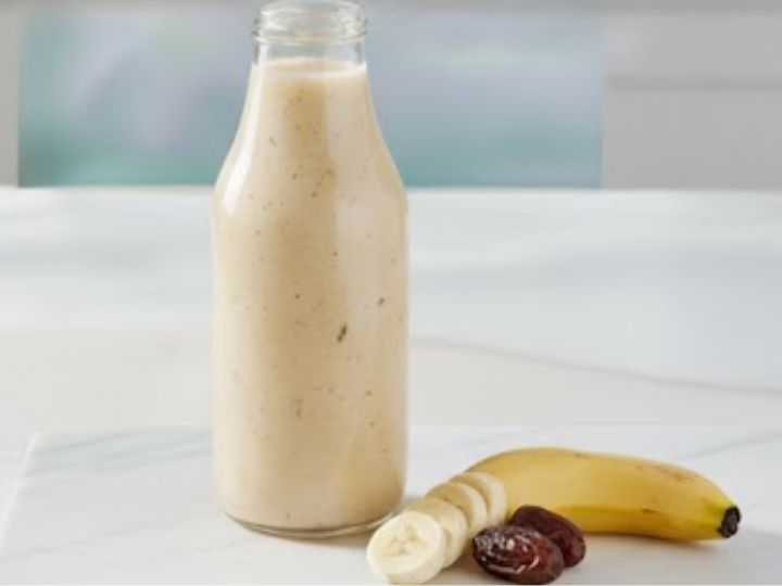 Banana, milk and dates juice