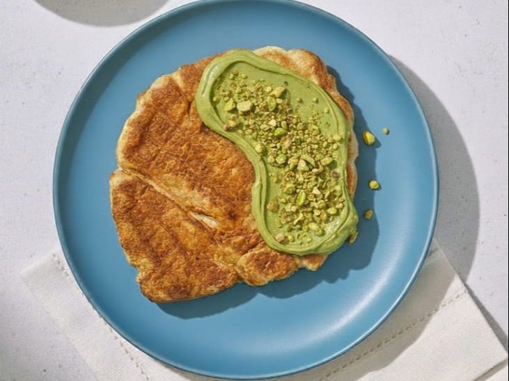 Pistachio Croissant