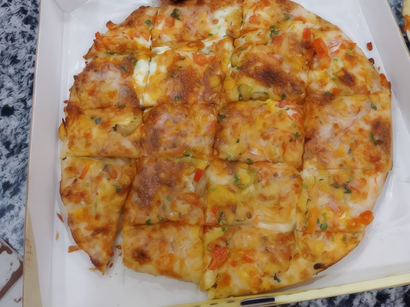 Chicken Oriental pizza