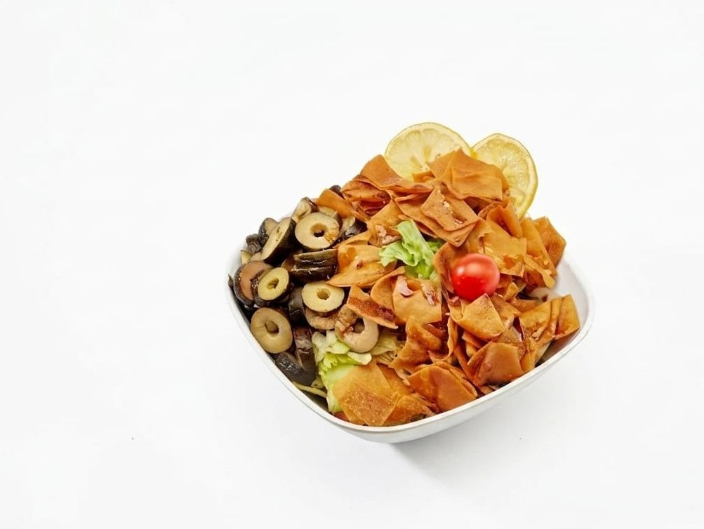 Large Fattoush