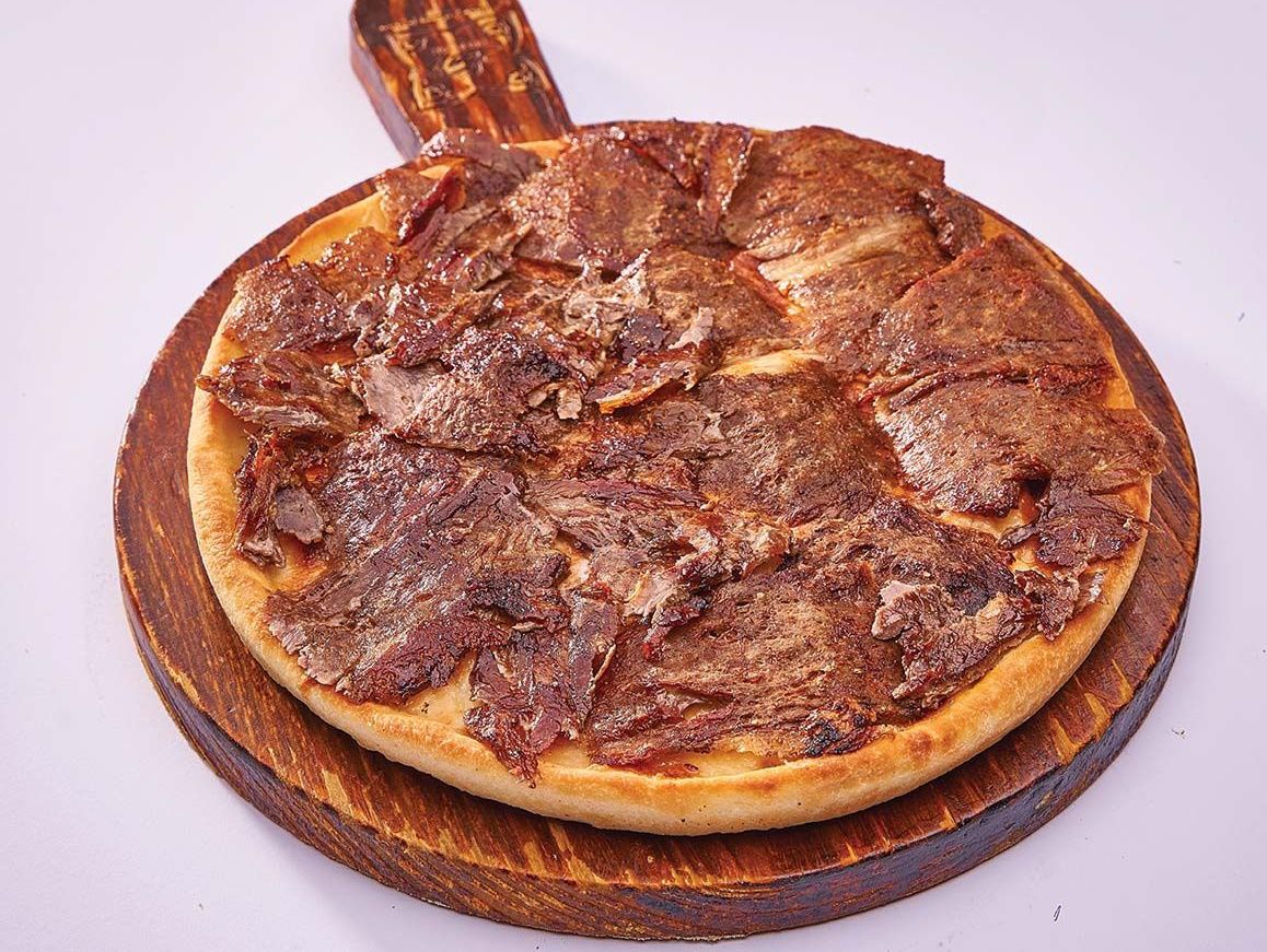 Large meat shawarma pizza