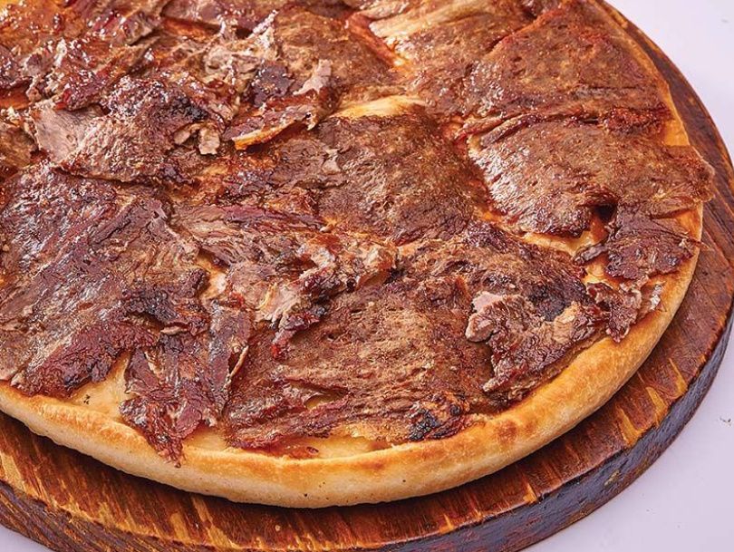 Medium meat shawarma pizza