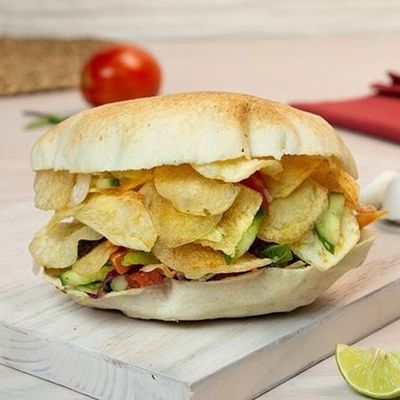 Chipsy potatoes sandwich