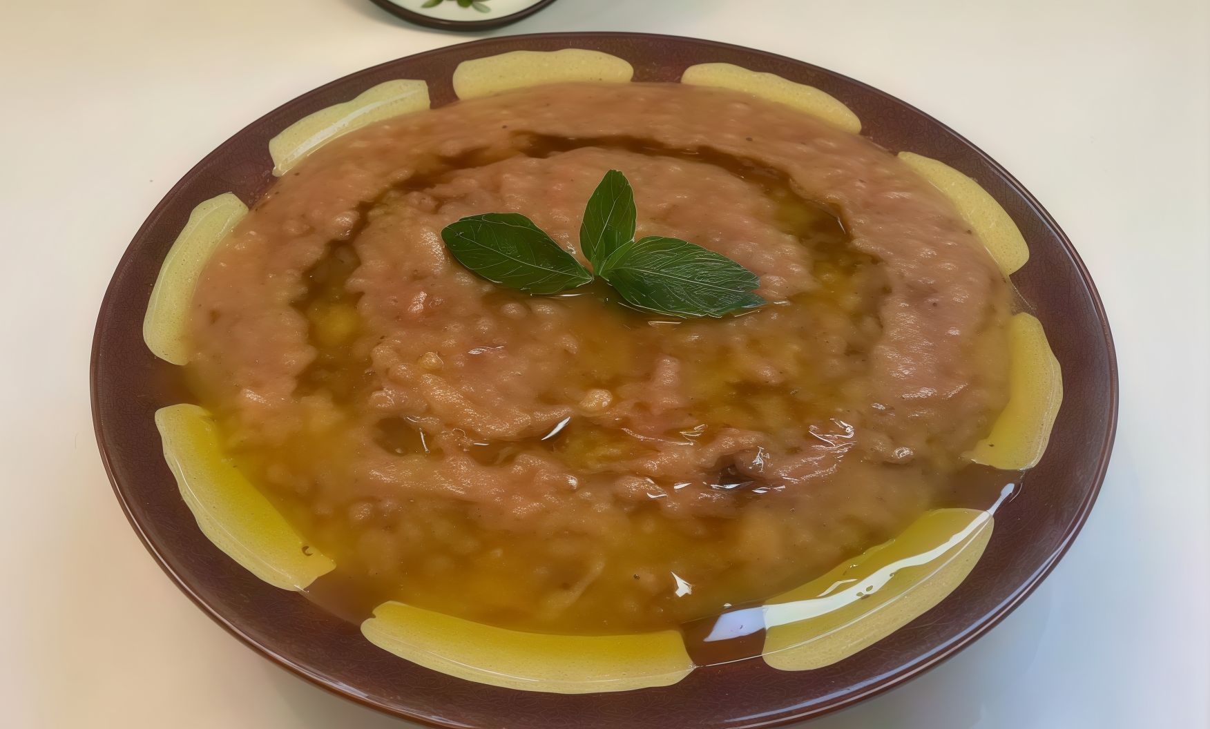 Can of fava beans with natural olive oil