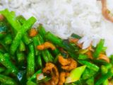 Green Beans and Meat Rice Bowl