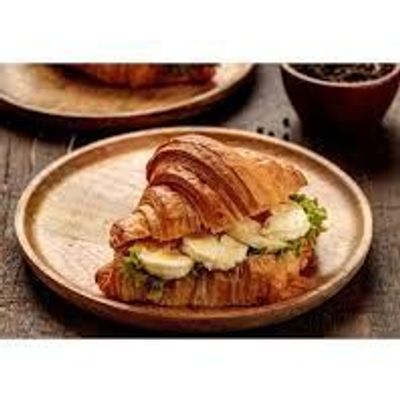 Halloum Pesto Croissant