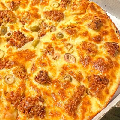 Italian Mixed Chicken Pizza