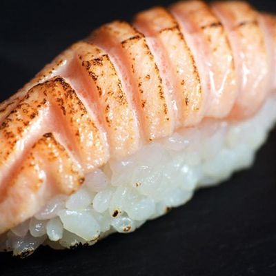 Seared Salmon Sushi