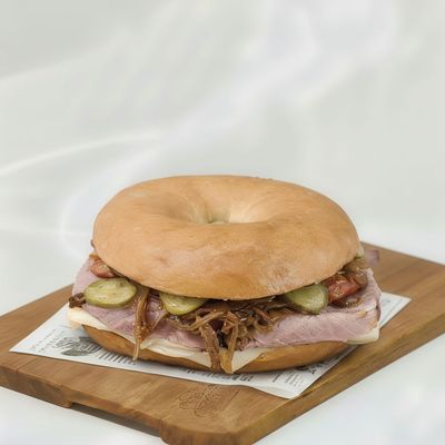 Roast Beef & Truffle Bagel