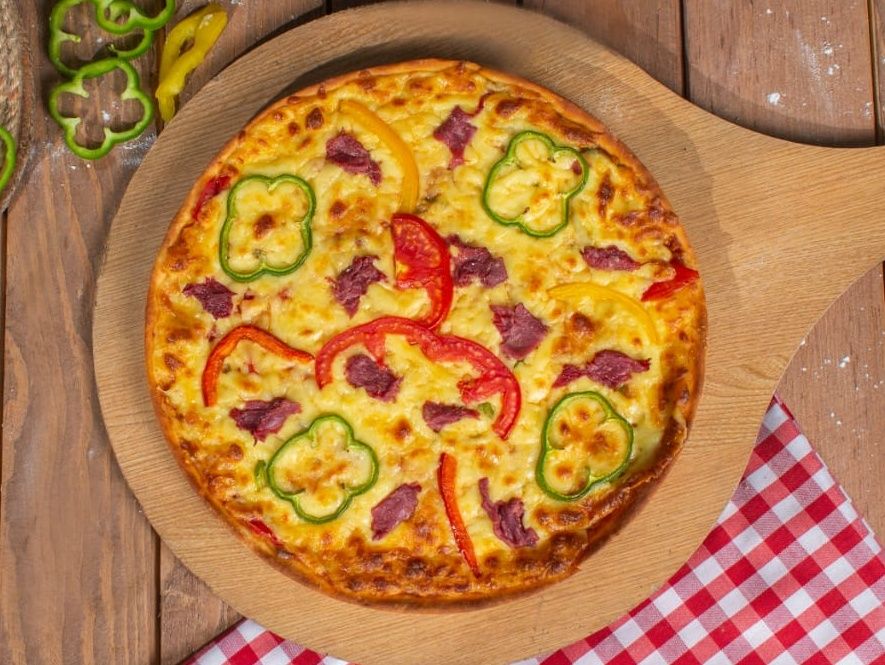 Pastrami pizza