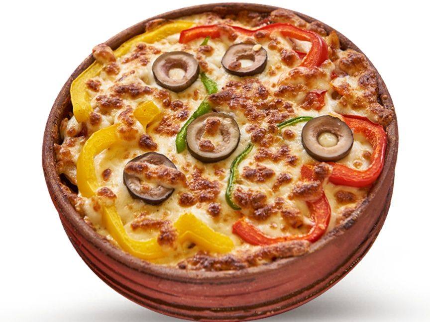 Macaroni Casserole with Chicken and Mozzarella Cheese