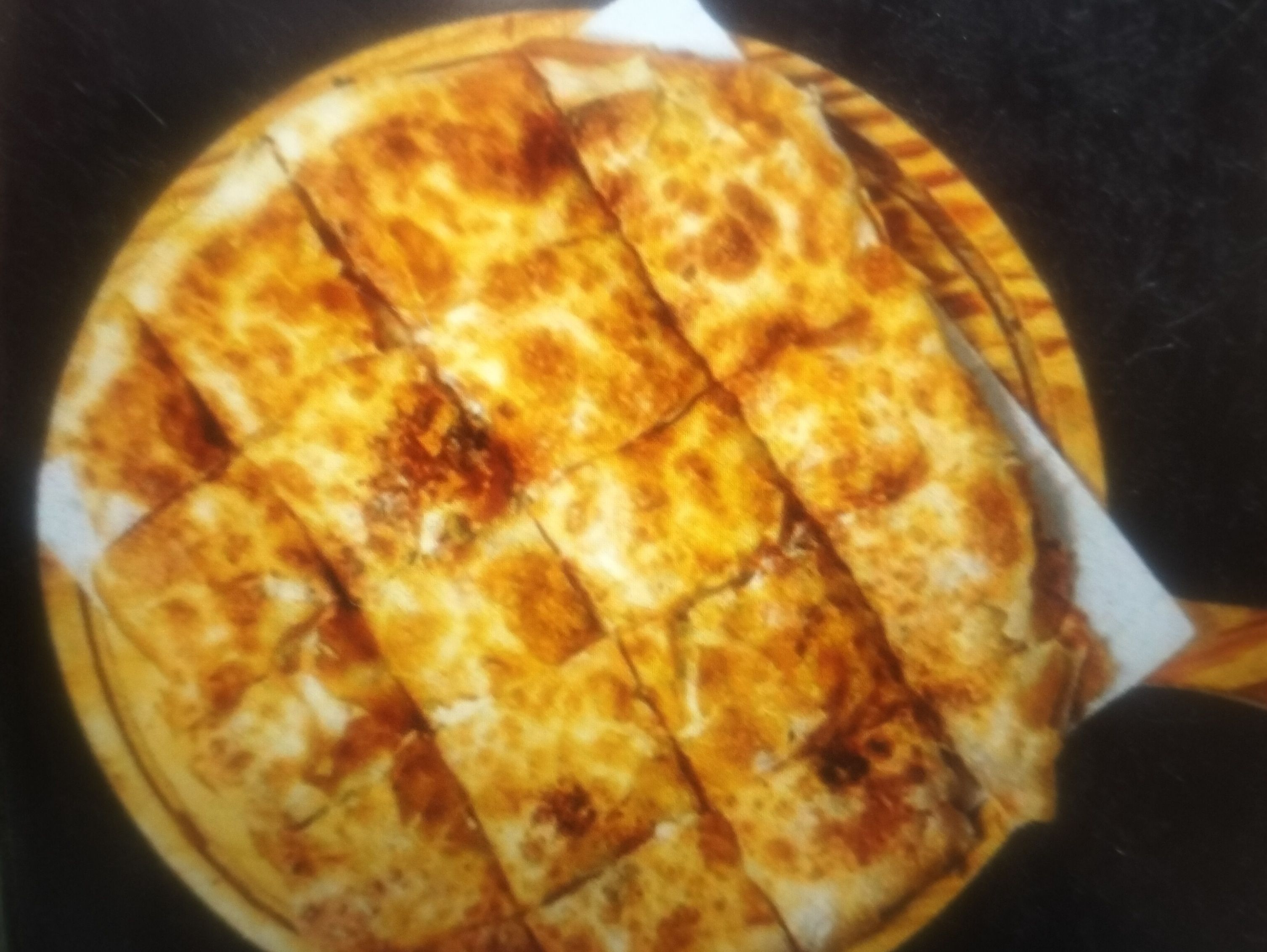 Mixed meat pie