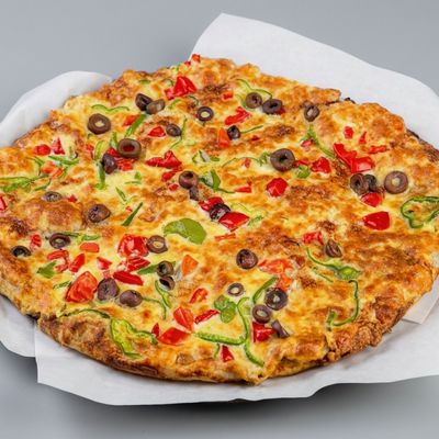 Oriental Shredded Tuna Pizza