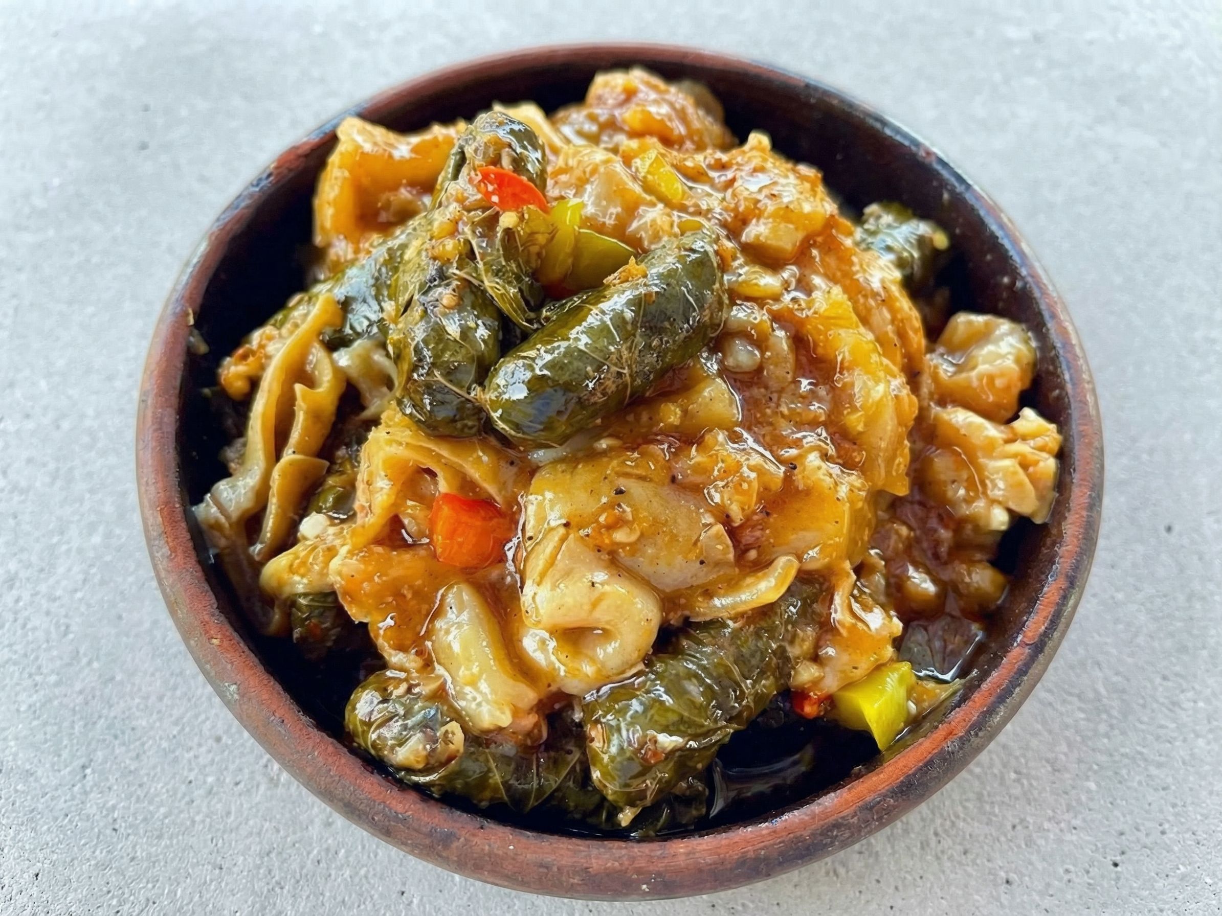 Knuckles with mahshi vine Leaves