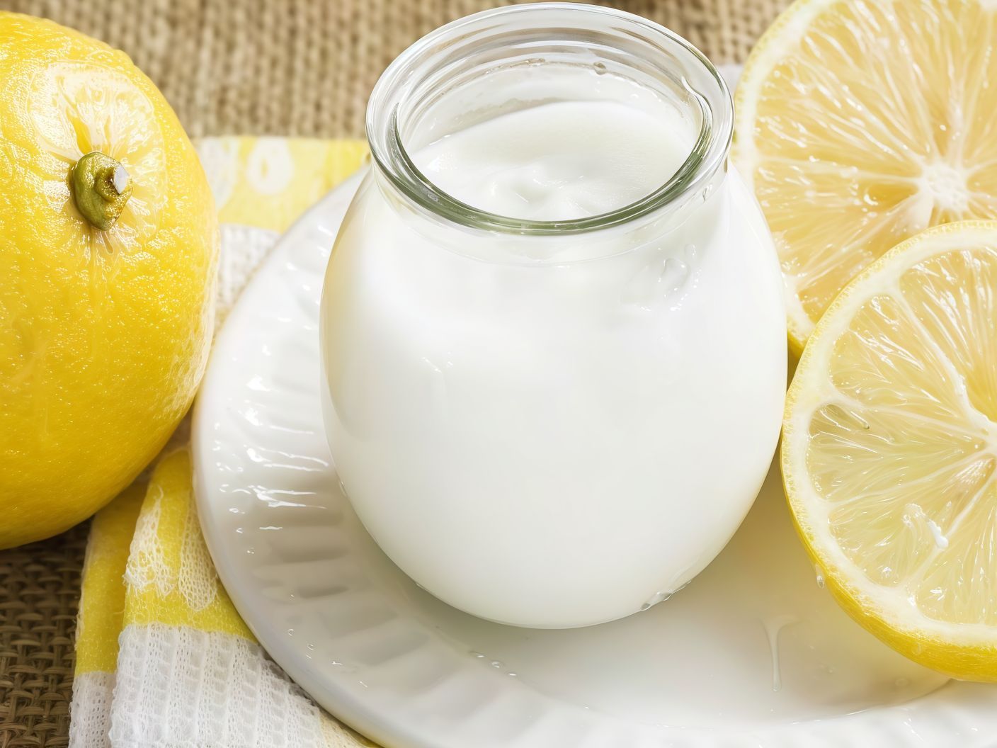 fresh Lemon with milk juice