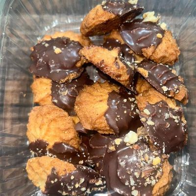 Keto Petit Four