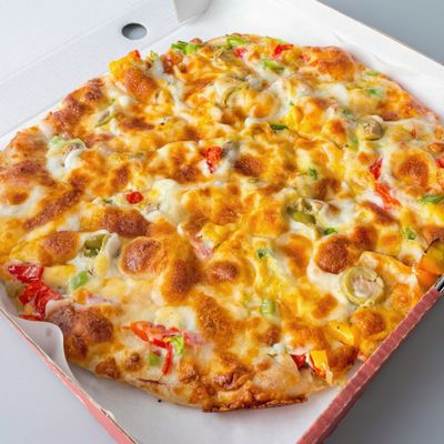 Baladi sausage Oriental Pizza