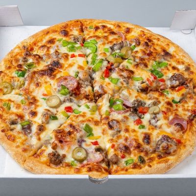 Mix Meat Pizza