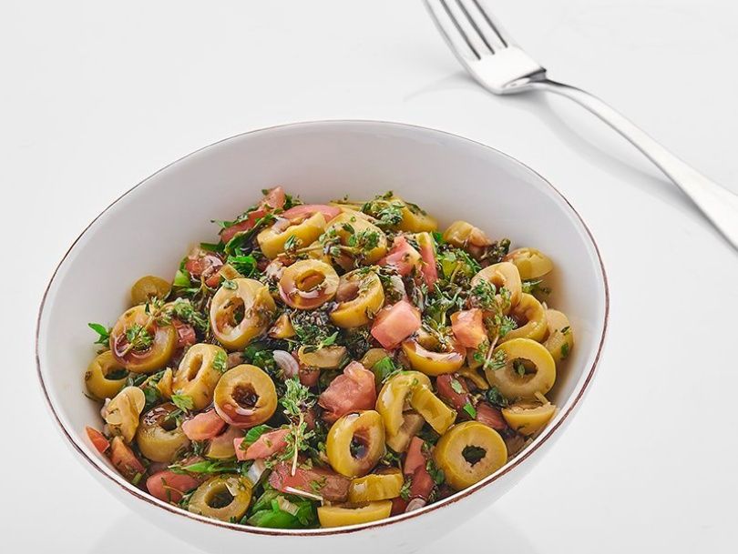 Fresh olive and thyme salad