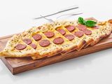 Grilled sausage pide