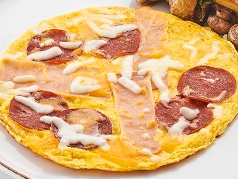 Pepperoni omelet