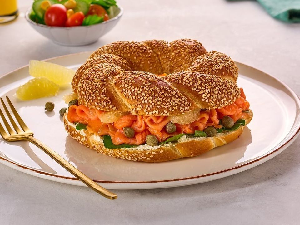 simit smoked salmon