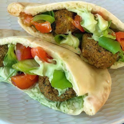 Lebanese bread falafel