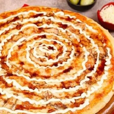 Shawarma Chicken Pizza