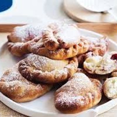 Lotus Calzone